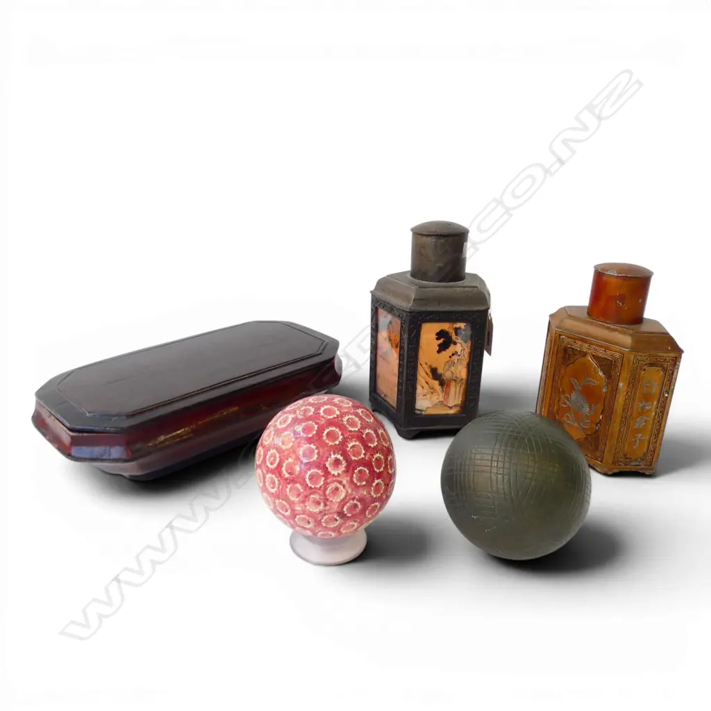 5 PCES; 2 ORIENTAL PEWTER TEA CADDIES H.170mm, LACQUER LIDDED BOX W.240mm, 2 VINTAGE BALLS Image 1++