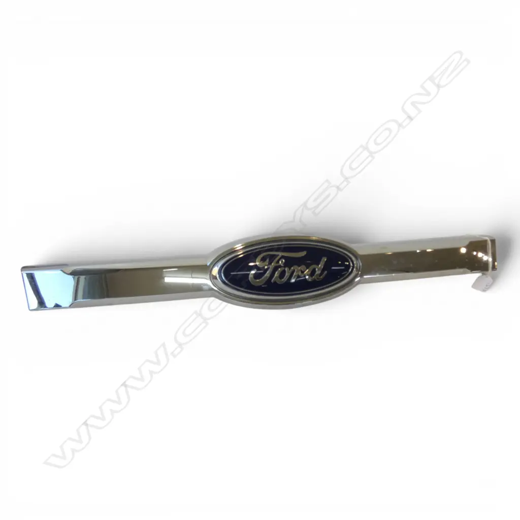 FORD RANGER GRILLE PIECE W.785mm Image 1++