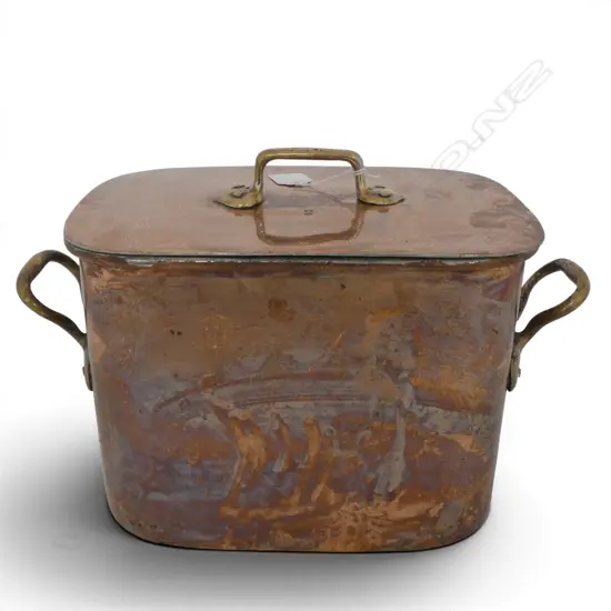 VINTAGE COPPER LIDDED 2 HANDLED COOKER H190 L340MM