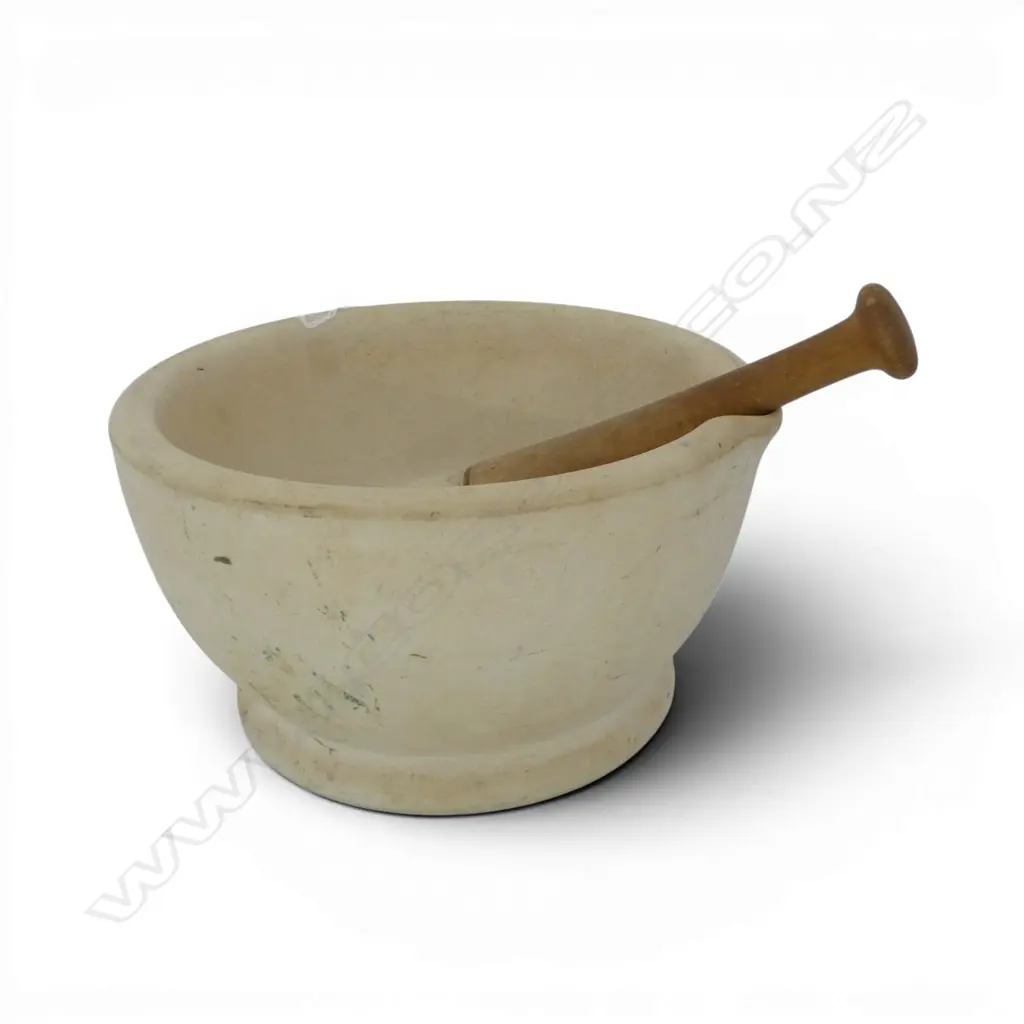 WEDGWOOD CHINA PESTLE & MORTOR DIA210MM Image 1++