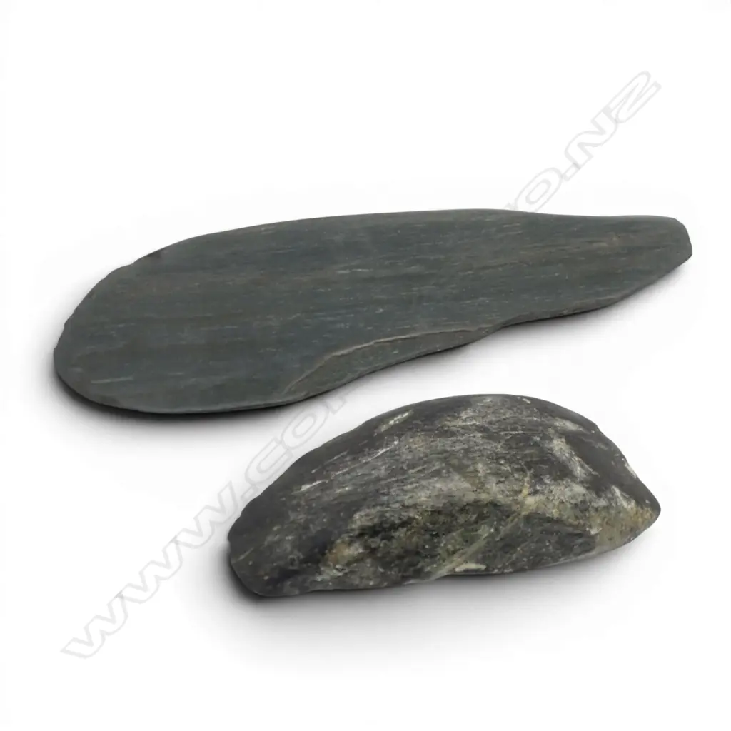 2 PCES GREENSTONE POUNAMU L.465mm Image 1++