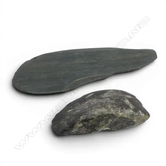 2 PCES GREENSTONE POUNAMU L.465mm