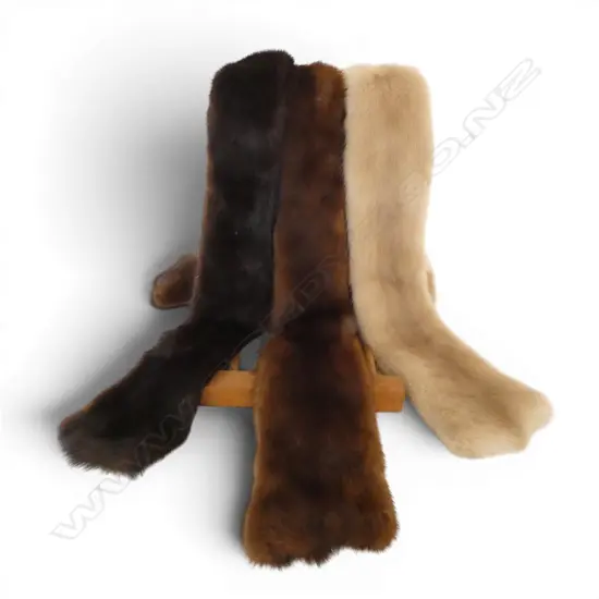 3 VINTAGE MINK SCARVES, 2 BROWN, 1 WHITE
