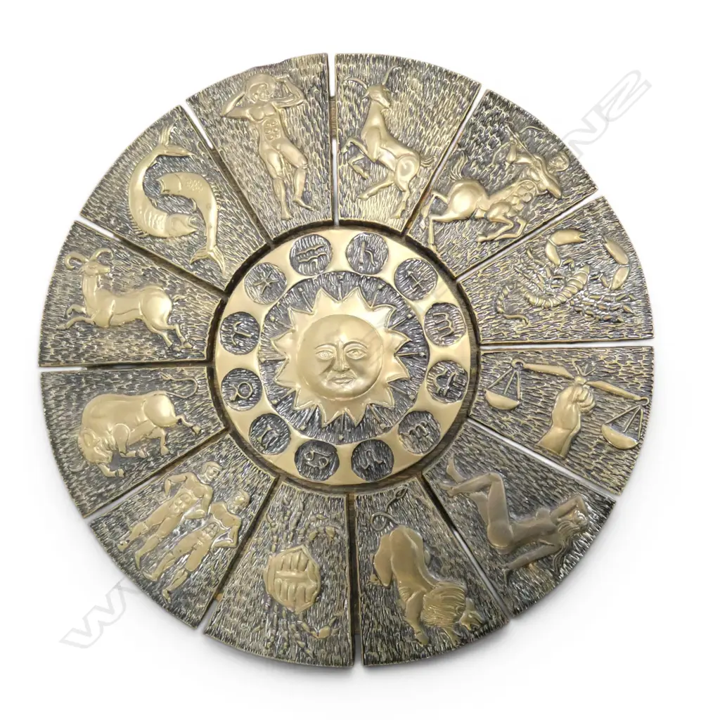 MID CENTURY BRASS ZODIAC WALL PLAQUE DIA380 Image 1++