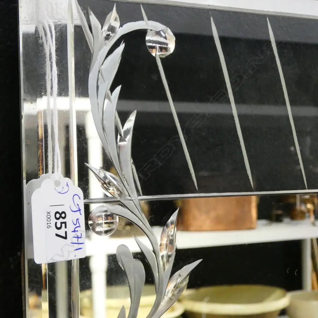 MIRROR 660x915mm Image 1++