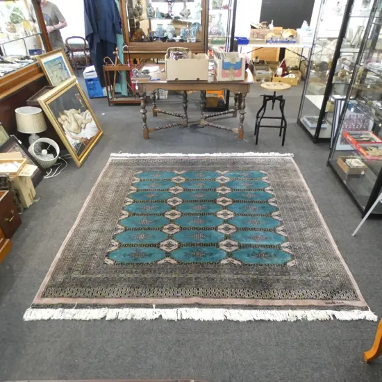 HAND KNOTTED WOOL PILE RUG 2150x2150mm