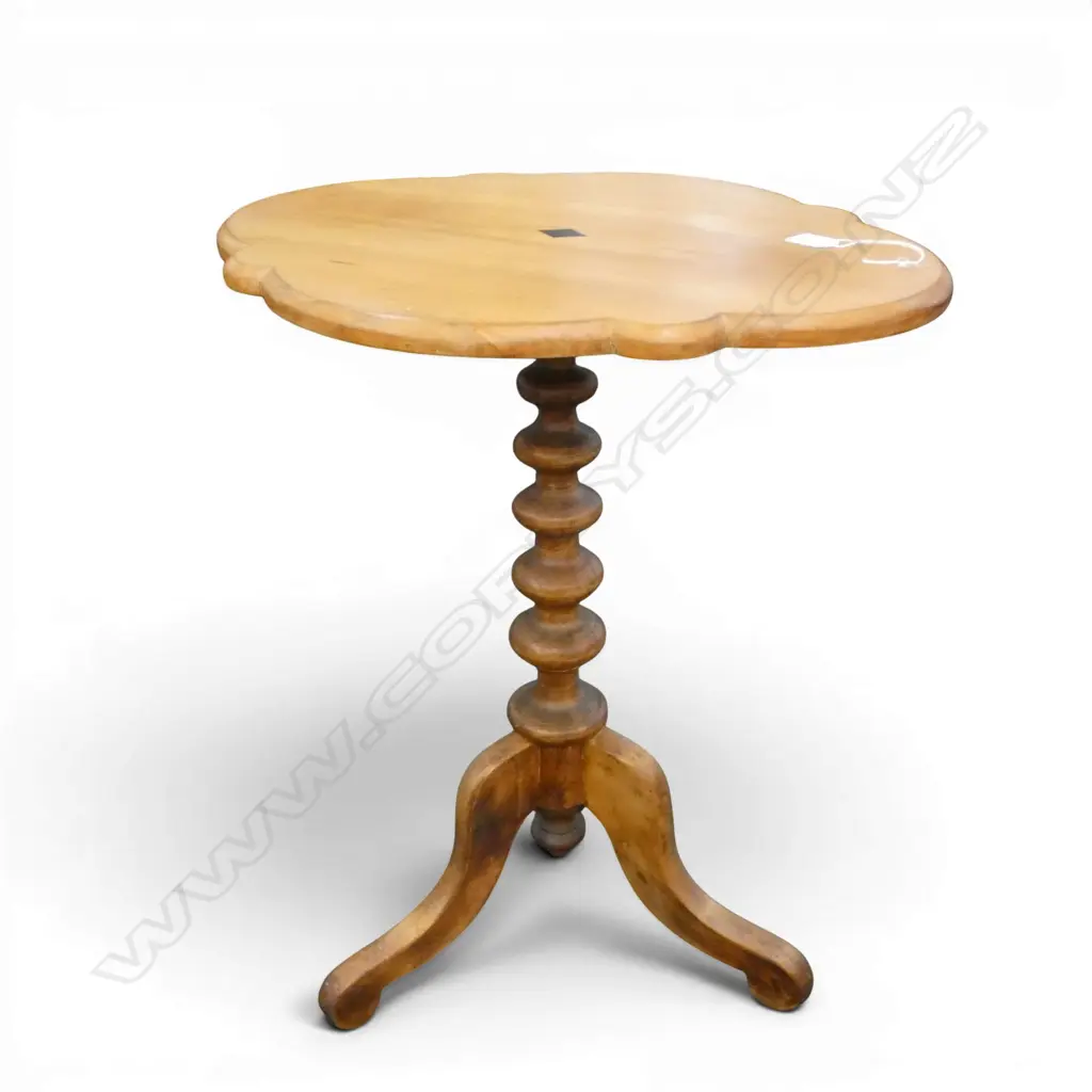 COLONIAL TURNED PEDISTAL KAURI OCC SIDETABLE H650 W550MM Image 1++