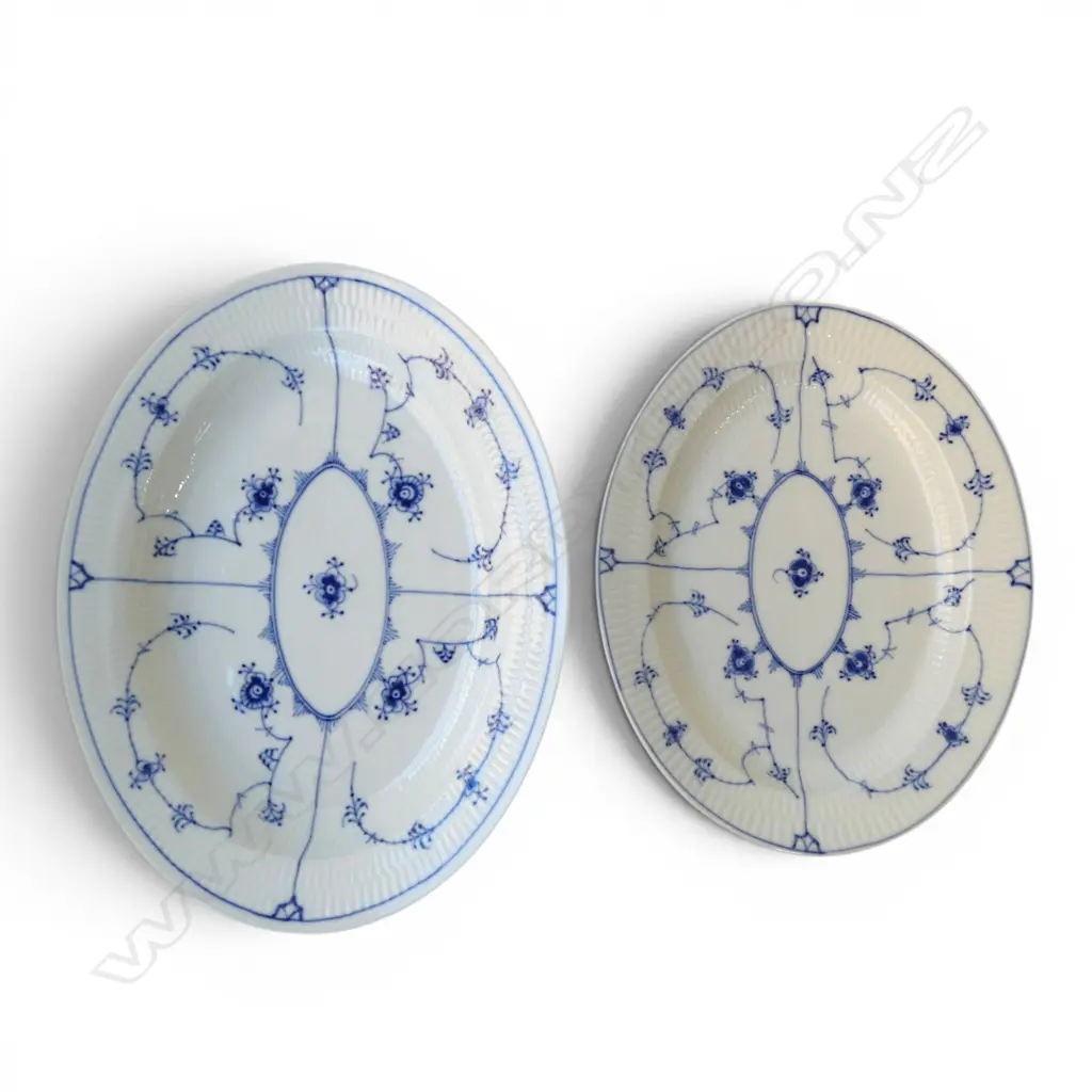 2 ROYAL COPENHAGEN OVAL ASHET PLATES 370x290, 300x235mm Image 1++