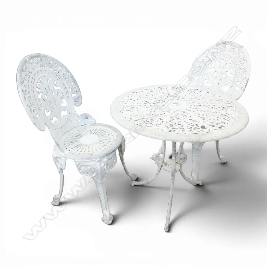 3 PCE MASPORT WHITE METAL PATIO SET; TABLE & 2 CHAIRS - PAINT FLAKING Image 1++
