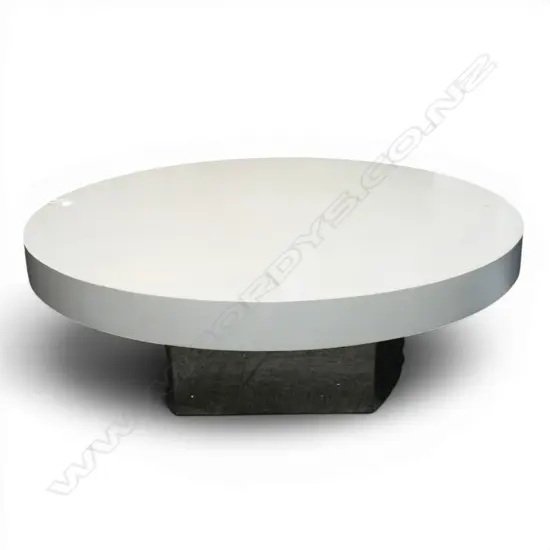 KELLY HOPPEN DESIGNER COFFEE TABLE WITH FLOATING MIRROR BASE  1200 x 360mm
