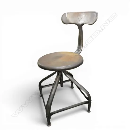 INDUSTRIAL STEEL REVOLVING WORK BENCH CHAIR
