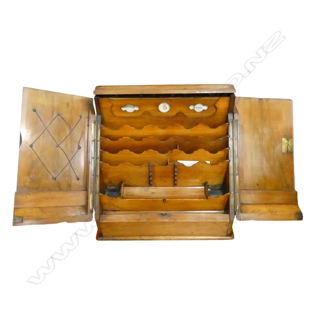 VICTORIAN WALNUT WRITING COMPENDIUM. folding doors. Fitted interior. Drawer to base. H.360mm Image 1++