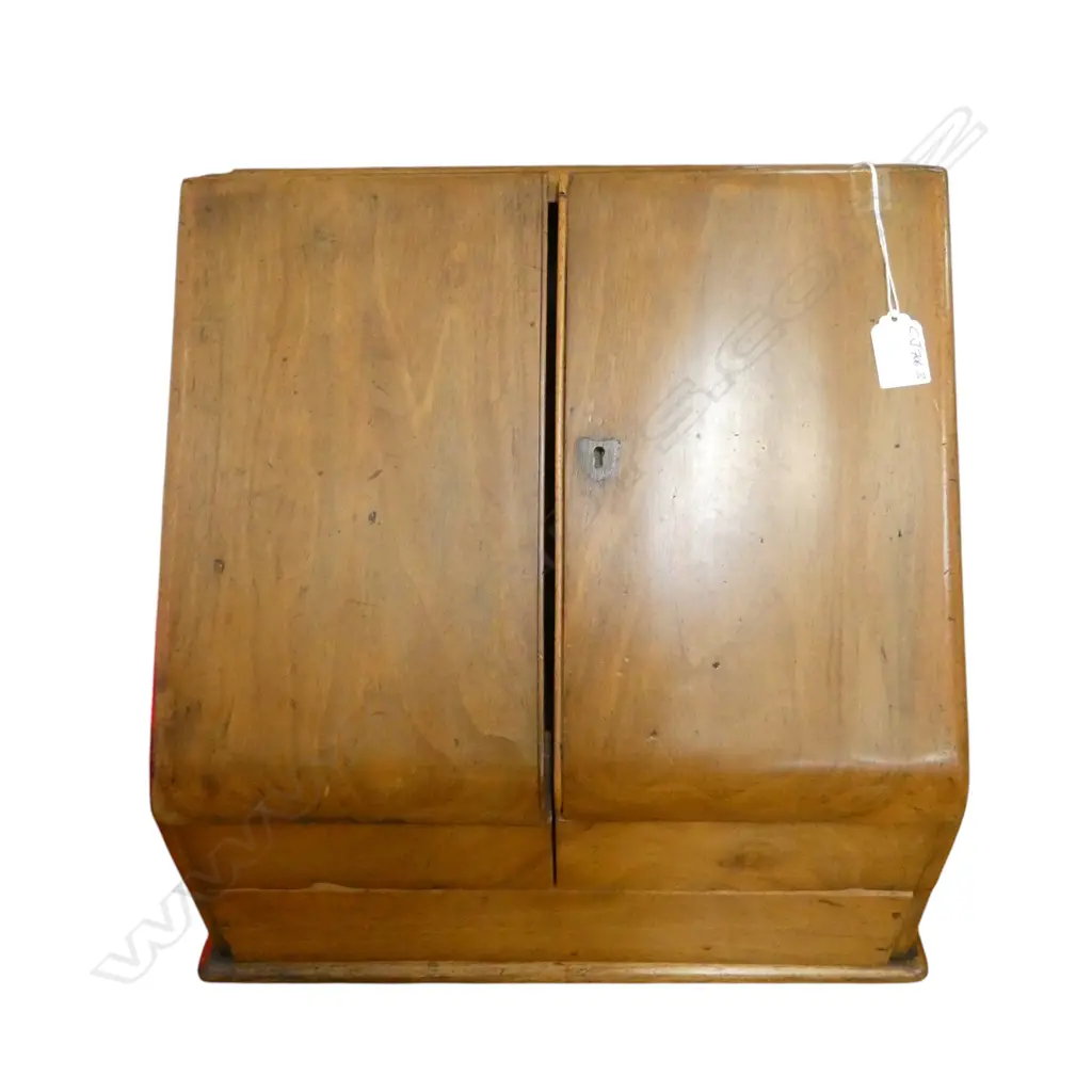 VICTORIAN WALNUT WRITING COMPENDIUM. folding doors. Fitted interior. Drawer to base. H.360mm Image 1++