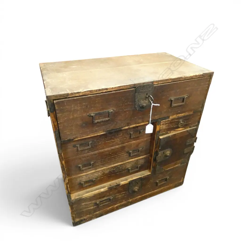 ORIENTAL CHEST W.560mm Image 1++