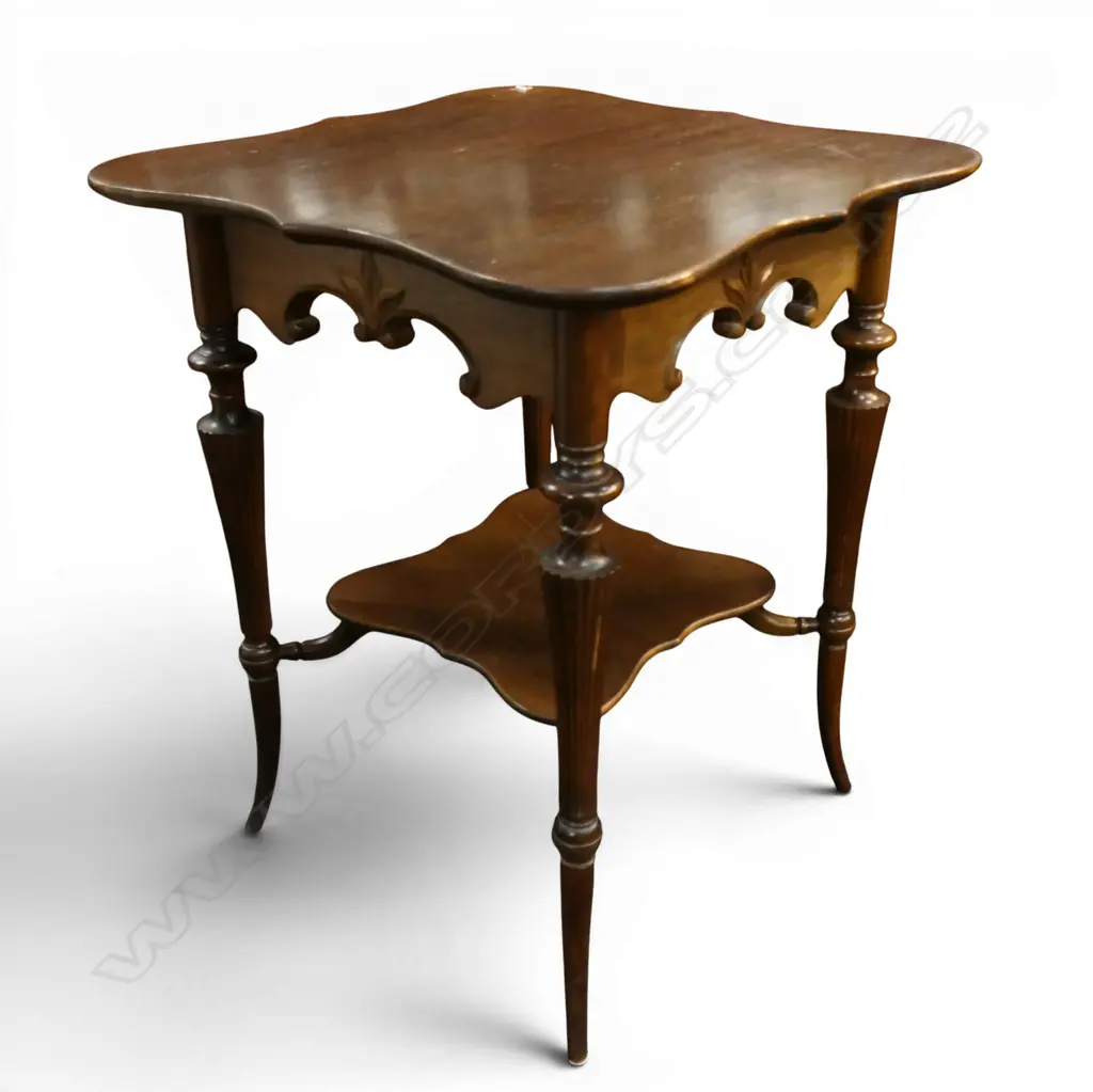 ANTIQUE SIDE TABLE Image 1++