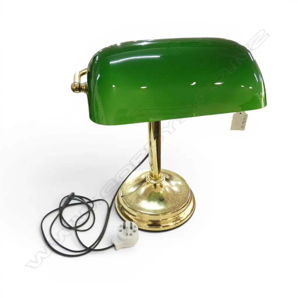 BANKERS LAMP Image 1++