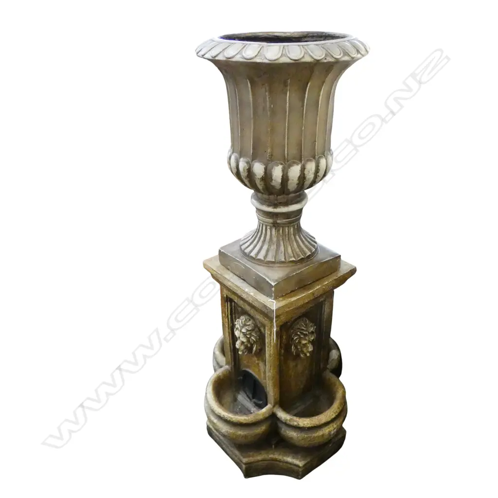 RESIN FOUNTAIN 550x550x1320mm Image 1++