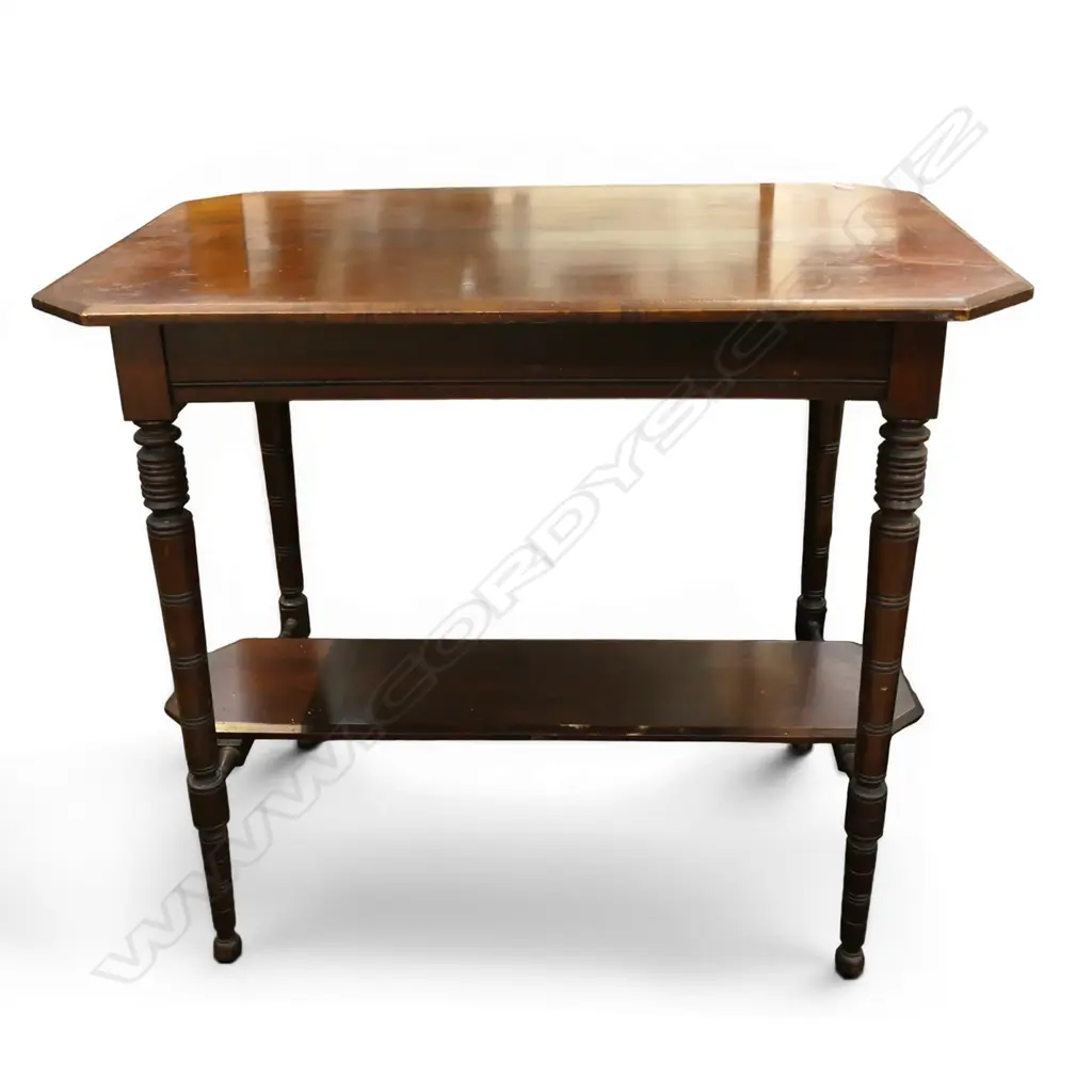 EDWARDIAN TURNED LEGGED KAURI SIDETABLE H730 L840MM Image 1++