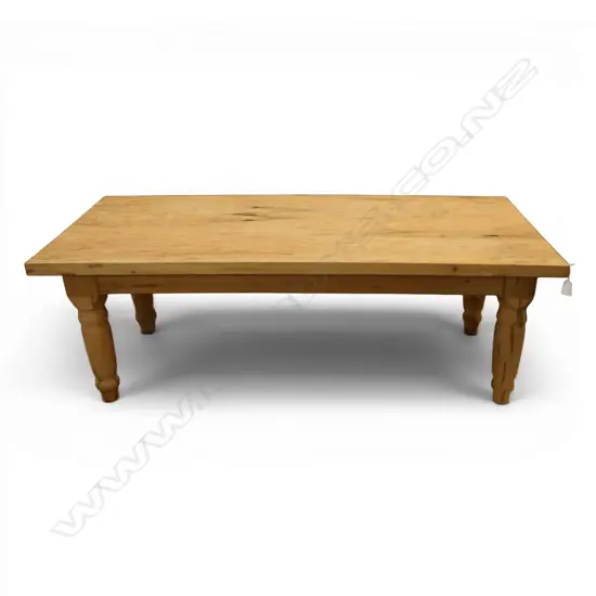 WOODEN COFFEE TABLE 1150x550x390mm