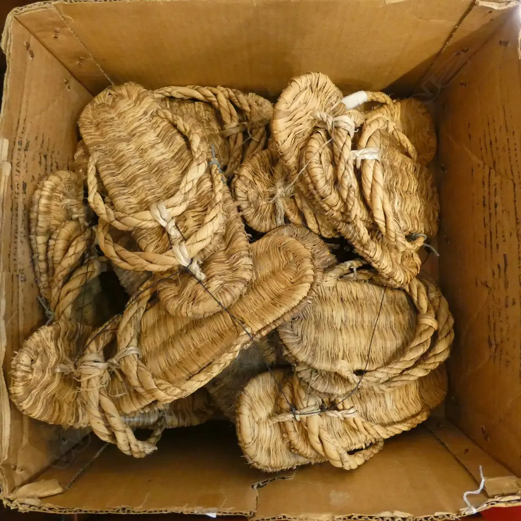 WARAJI 13 PRS OF  STRAW MONKS FOOTWEAR SOURCE DISMANTLED TEMPLE NEAR KANAZAWA JAPAN Image 1++
