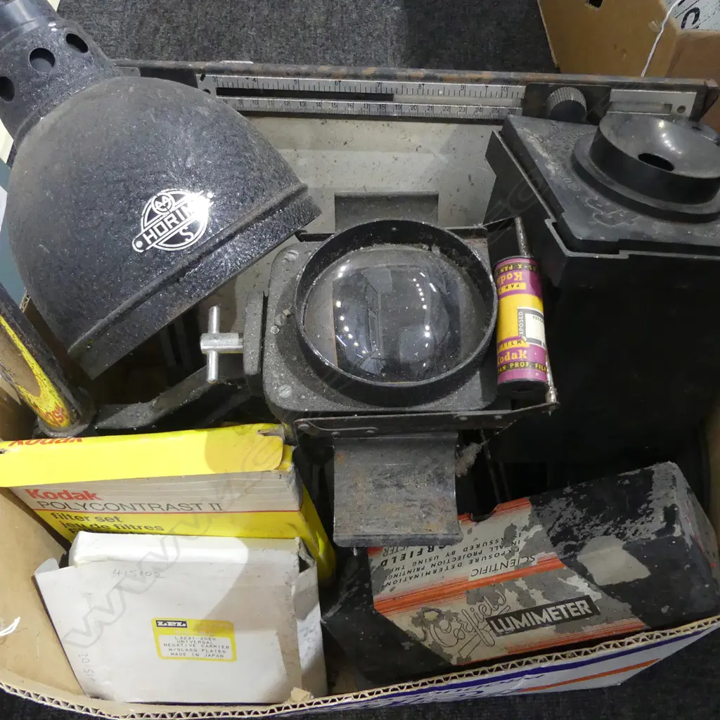 ASST. PHOTOGRAPHIC EQUIPMENT Image 1++