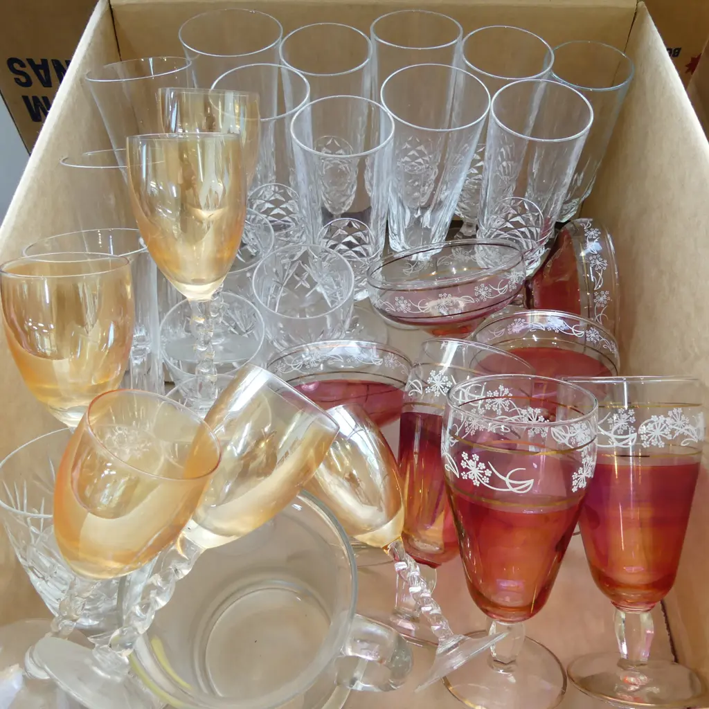 ASST. CRYSTAL & GLASS Image 1++
