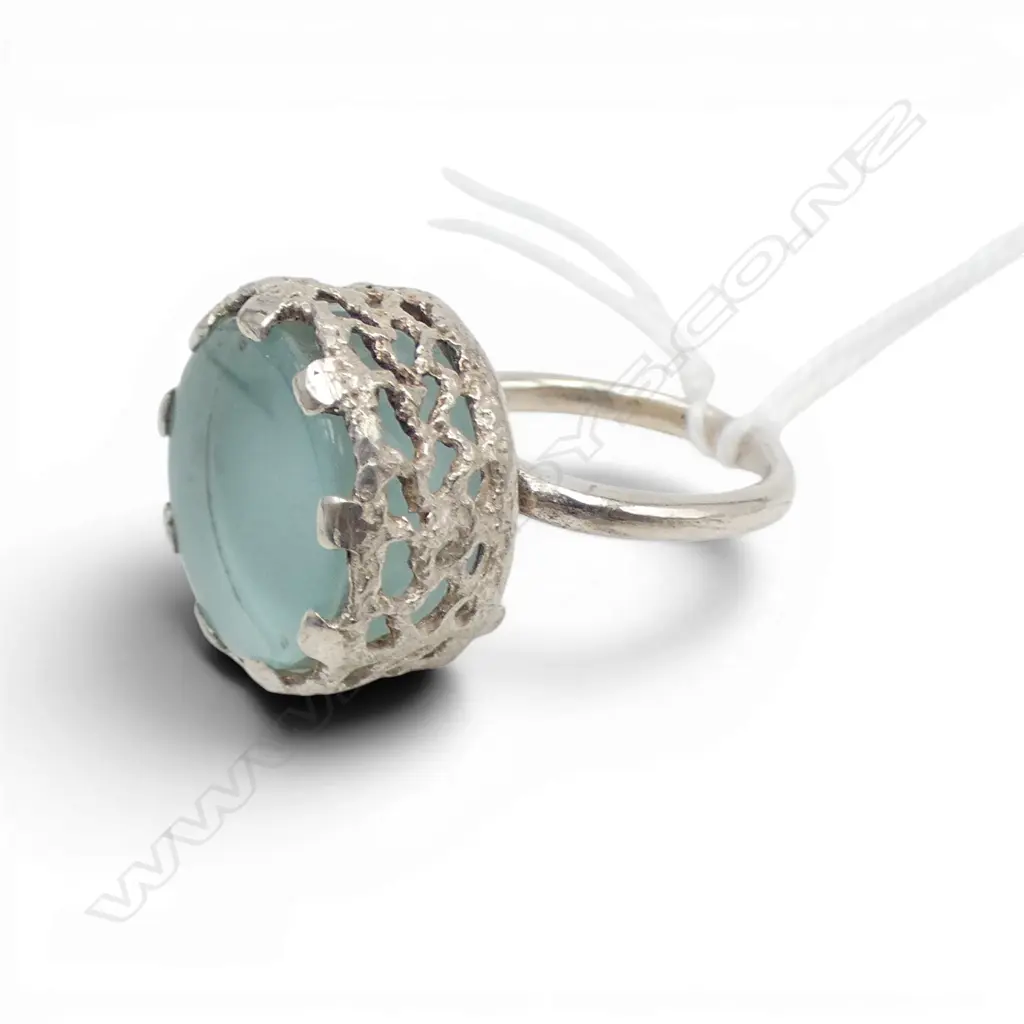S/SILVER & GLASS DRESS RING 9.5GMS SIZE M Image 1++