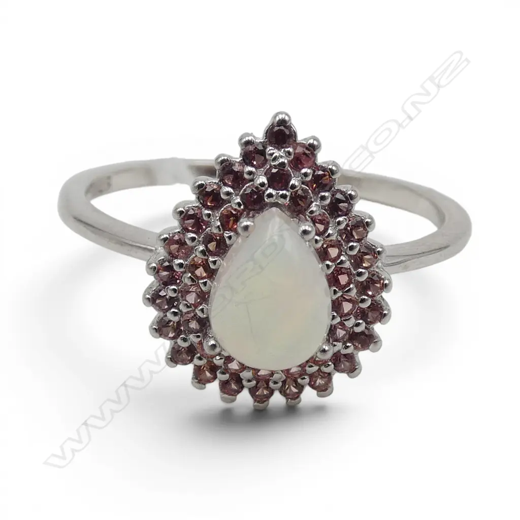 SILVER OPAL & GARNET RING SIZE Q Image 1++