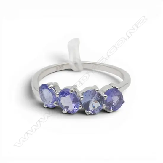 SILVER TANZANITE RING SIZE P