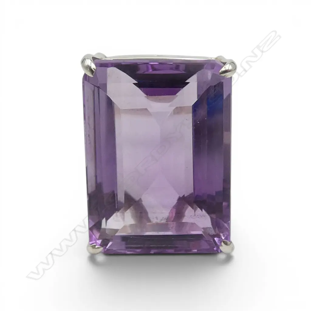 LRG SILVER & AMETHYST RING SIZE Q Image 1++
