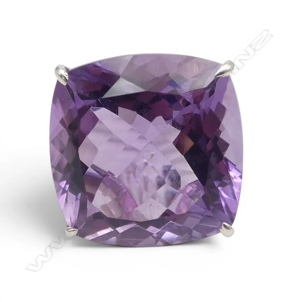 LRG SILVER & AMETHYST RING SIZE Q Image 1++