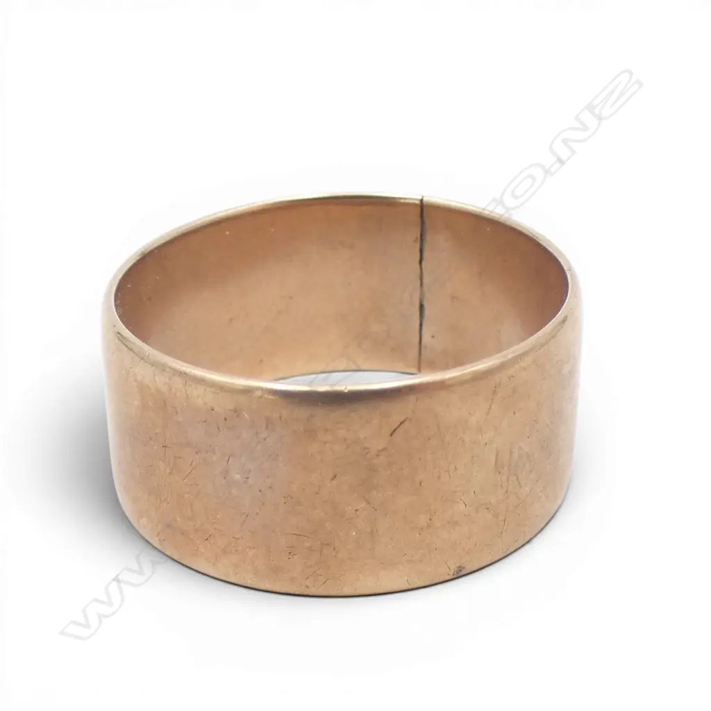 9CT ROSE GOLD WEDDER RING, 4.9gms SIZE P Image 1++