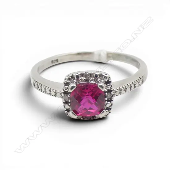 S/SILVER & PINK & TINY DIAMOND STONE RING SIZE P