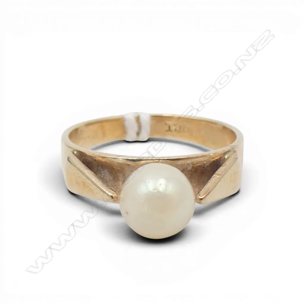 9ct GOLD RING SET W PEARL 2.5GMS SIZE J Image 1++