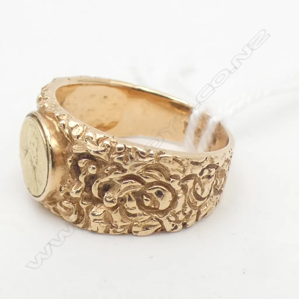 14ct yellow gold & gold coin set ring 5.87gms SIZE O Image 1++