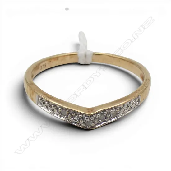 9CT WITH DIAMONDS RING, 1.4gms SIZE N