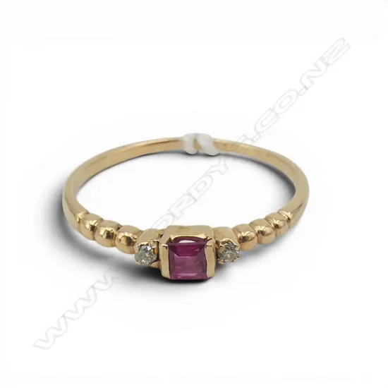 14ct DIAMOND & RUBY RING SIZE N (1.3 GMS)