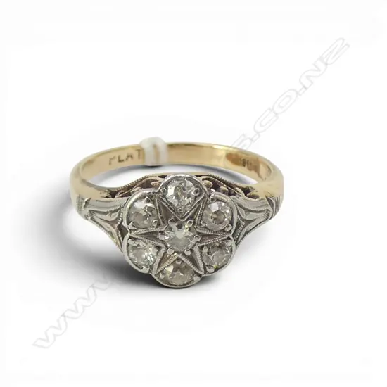 18CT PLATINUM DIAMOND RING, 2.7gms SIZE L