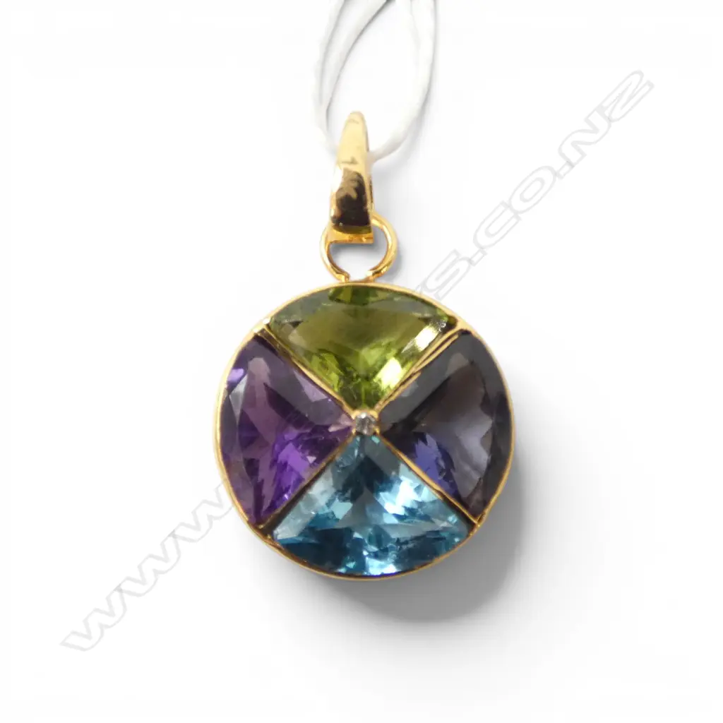 14ct GOLD DIAMOND & MULTI GEM PENDANT, 2.20gm Image 1++
