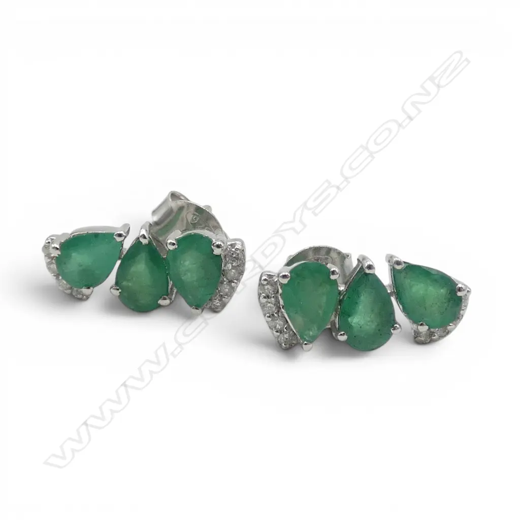 PR SILVER DIAMOND & EMERALD EARRINGS Image 1++
