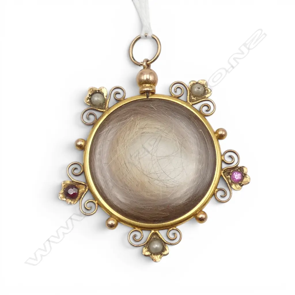 EDWARDIAN 9ct GOLD LOCKET glazed & set w pearls & red stones 6.17gms Image 1++