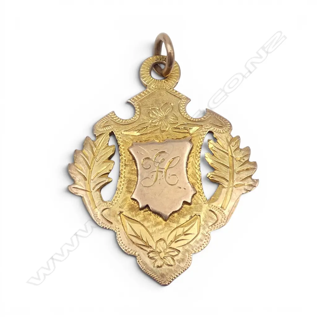 9CT MEDAL 36x29mm 5.3gms Image 1++