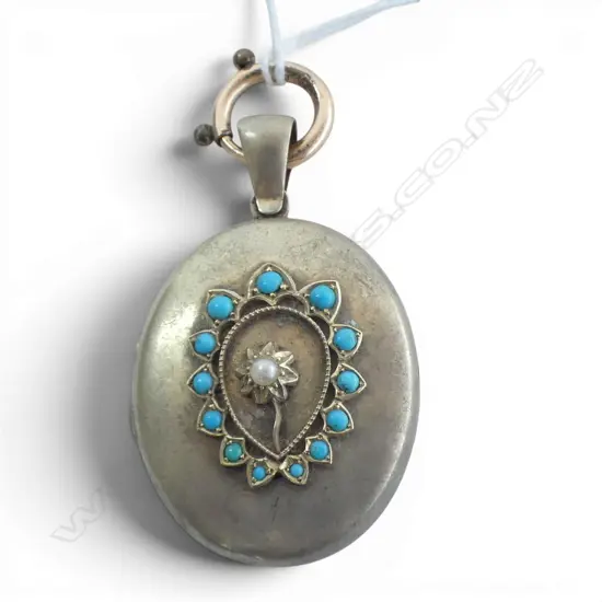 VICTORIAN GOLD PLATED LOCKET with turquoise beads & pearl