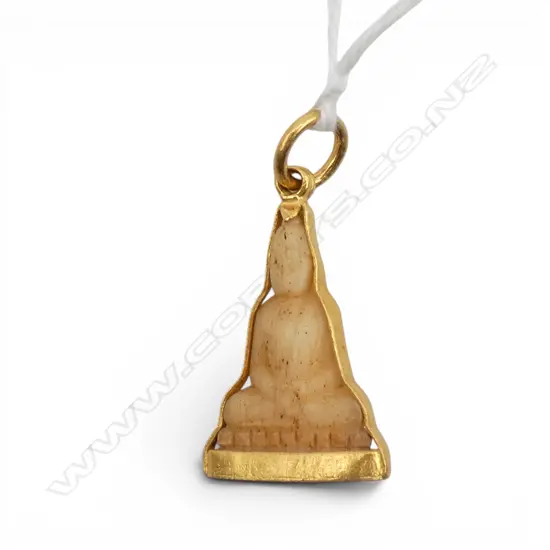 old 23ct YELLOW GOLD FRAMED small carved bone BUDDHA PENDANT 5.44gms