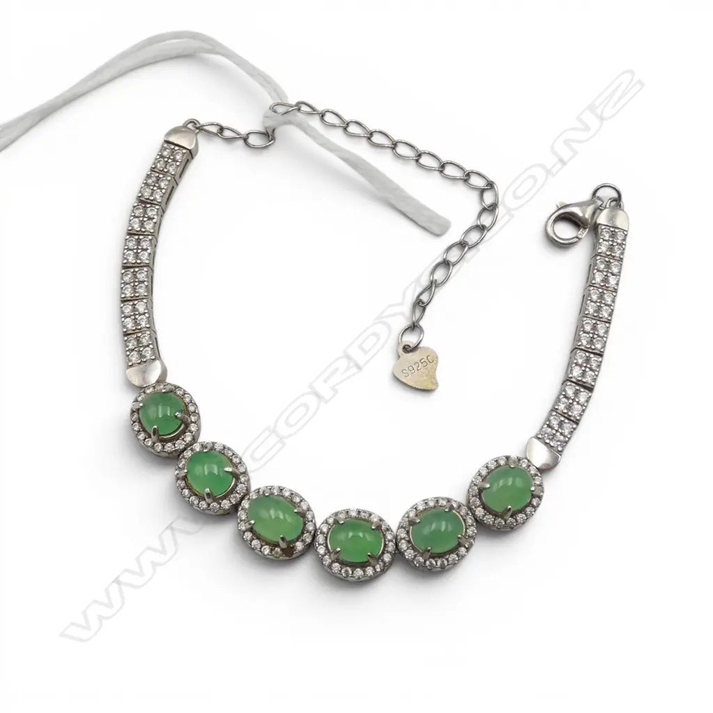 S/SILVER BRACLET SET WITH LIGHT GREEN CABACHON GEMSTONES Image 1++