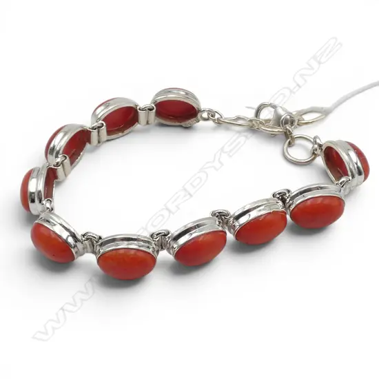 SILVER CORAL BRACELET