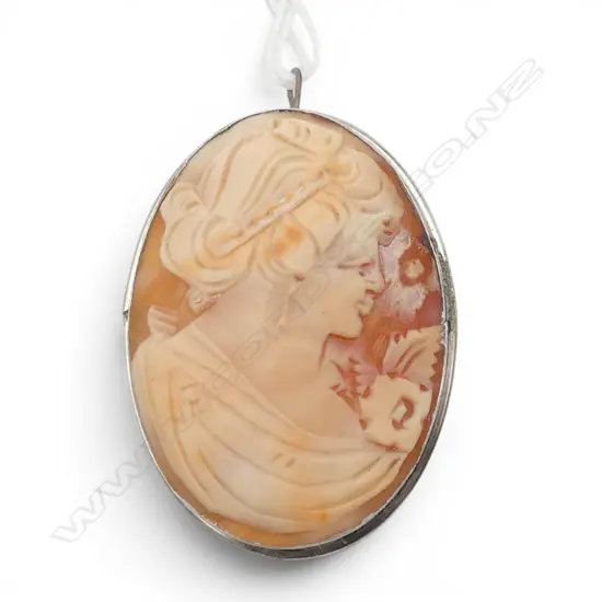 ANTIQUE CARVED CAMEO BROOCH  PENDANT 800 SILVER