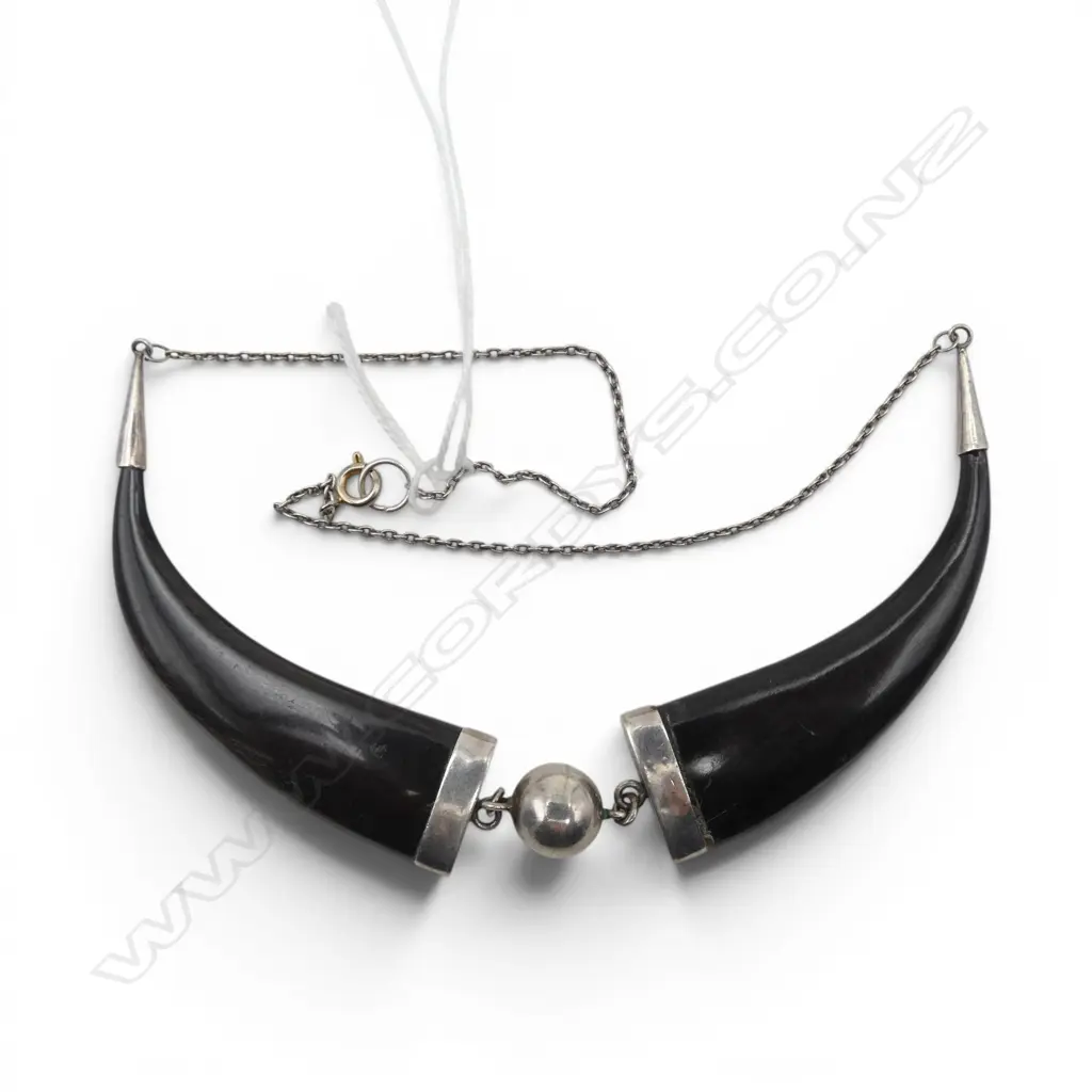 SILVER & HORN NECKLACE, L.450mm Image 1++