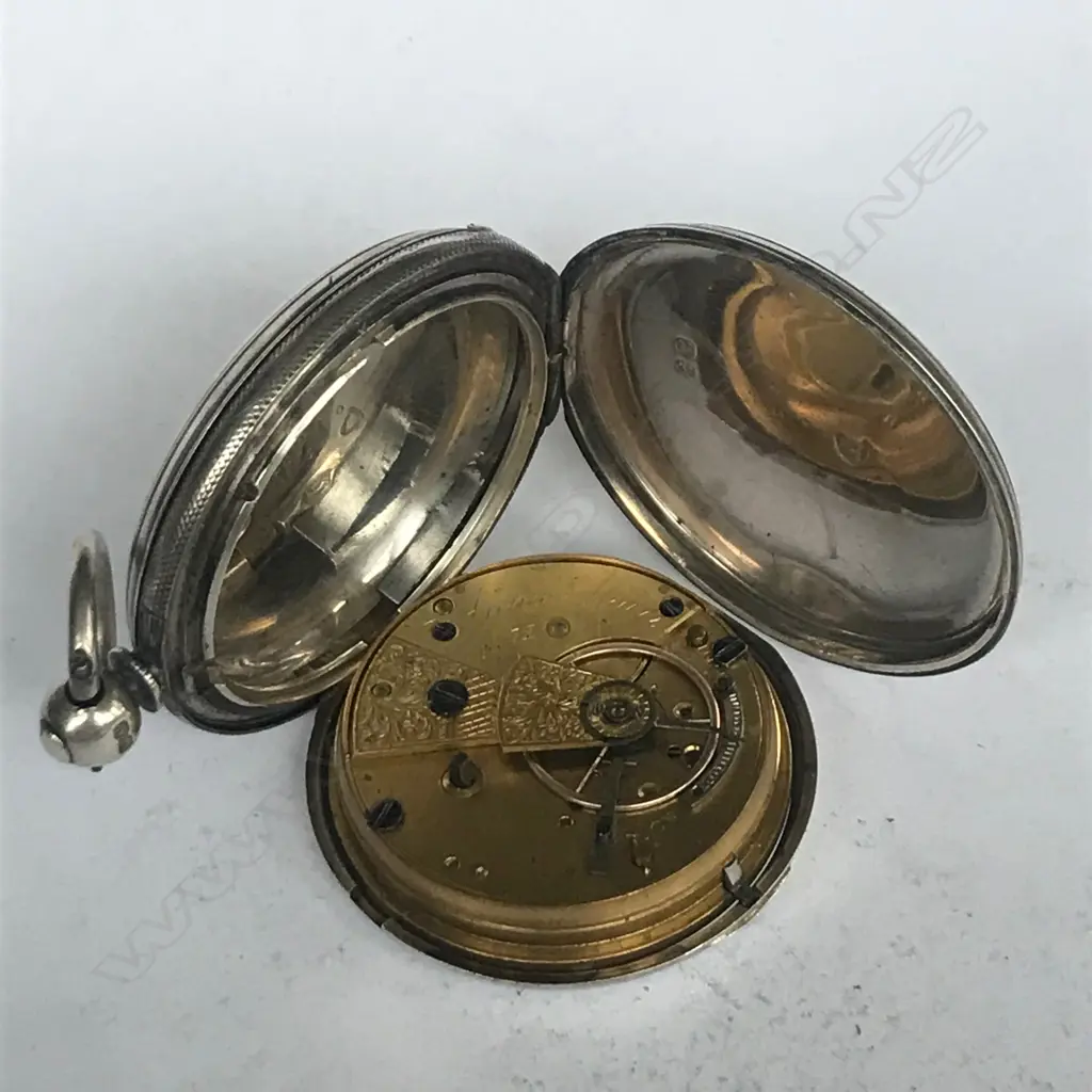 Victorian silver, key wind hunter cased pocket watch, Image 1++