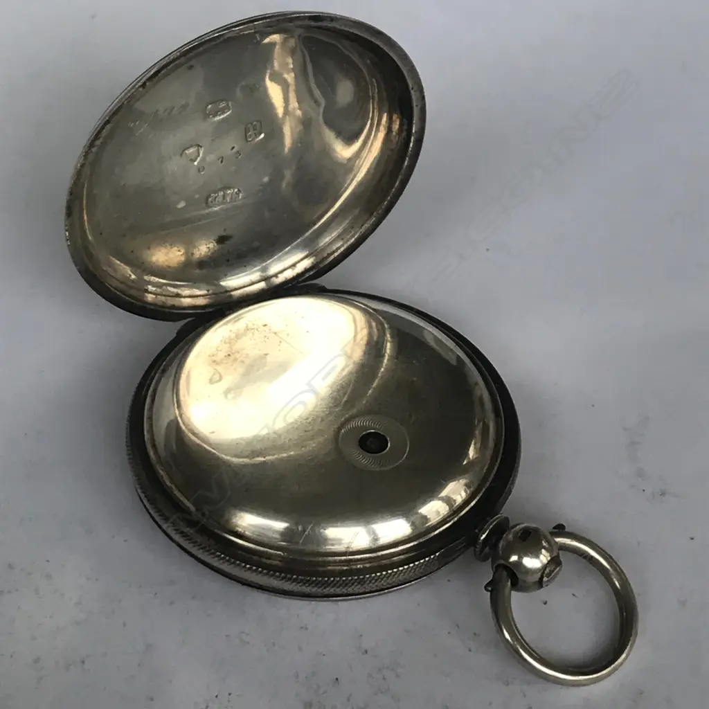 Victorian silver, key wind hunter cased pocket watch, Image 1++